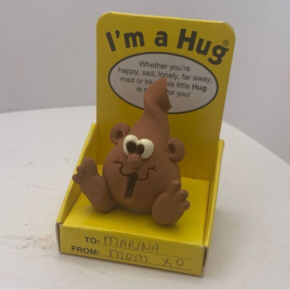 I'm a Hug Figurine - Picture 1 of 4